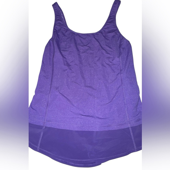 Lululemon Run: Mod Moves Singlet
Power Purple - Picture 7 of 10